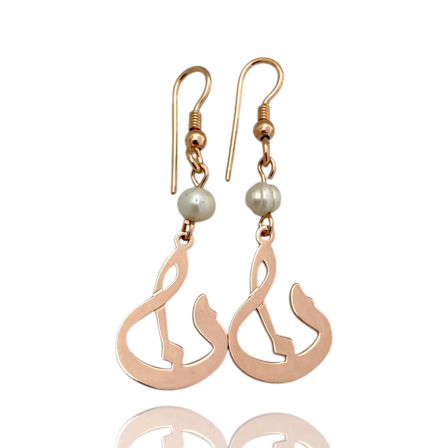 Arabic Letter Pearl Earrings in Rose Gold Plated